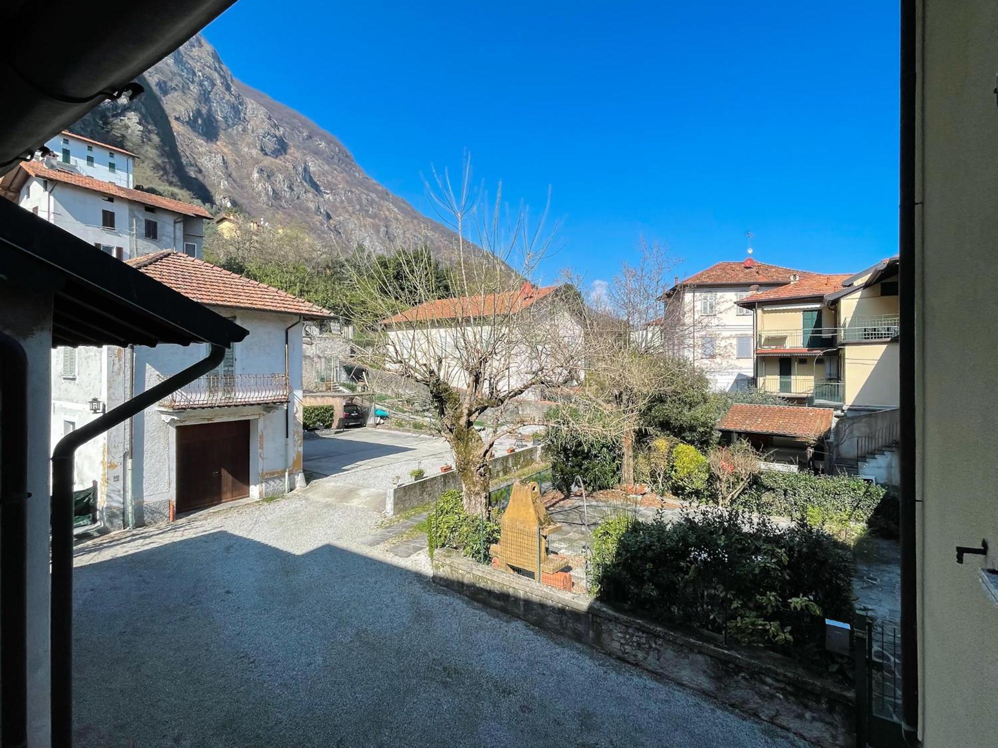 La Corte Dei Torri Loft On The Lake Oliveto Lario Екстер'єр фото