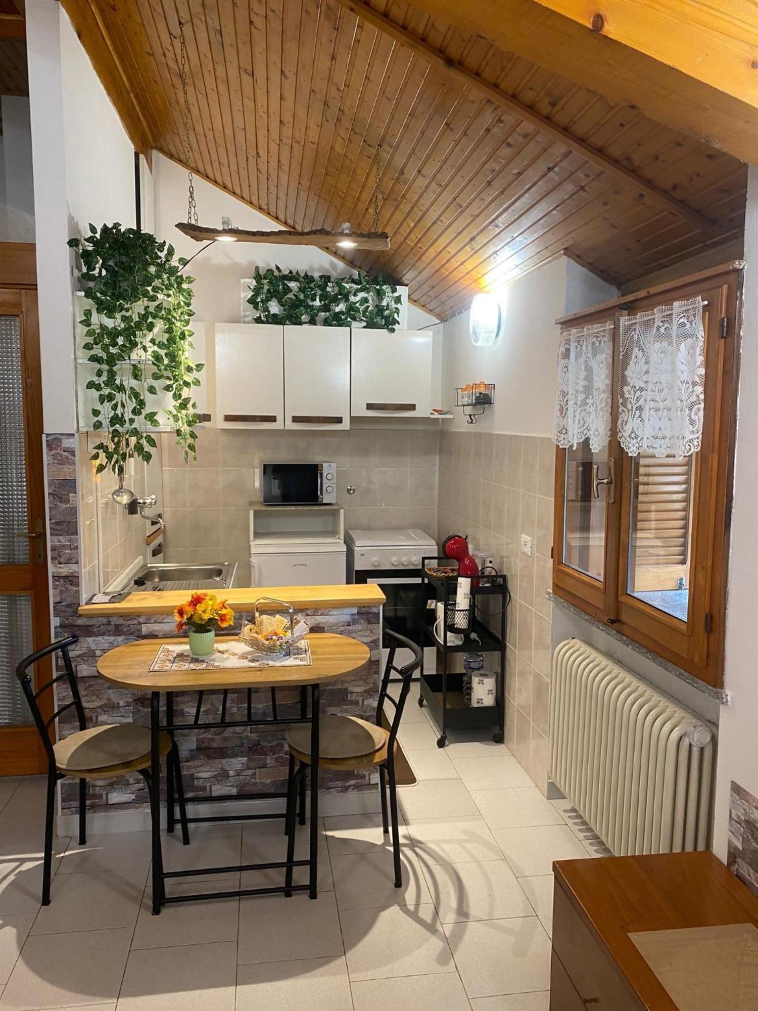 La Corte Dei Torri Loft On The Lake Oliveto Lario Екстер'єр фото